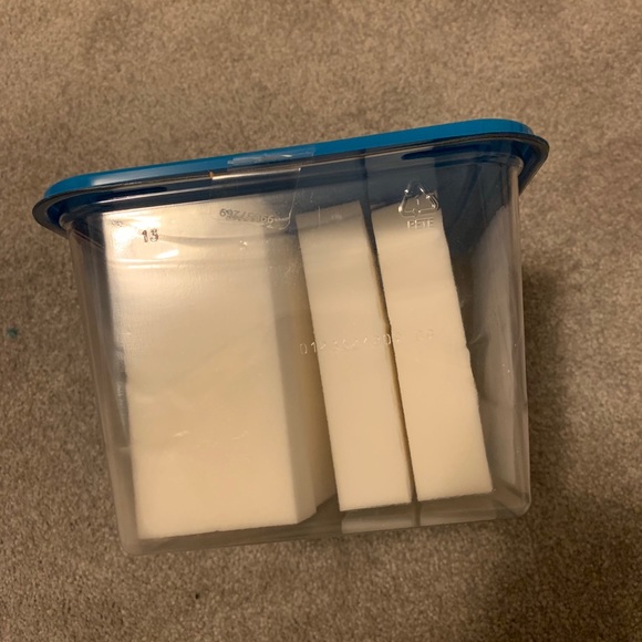 Mr. clean magic Eraser - Picture 3 of 5